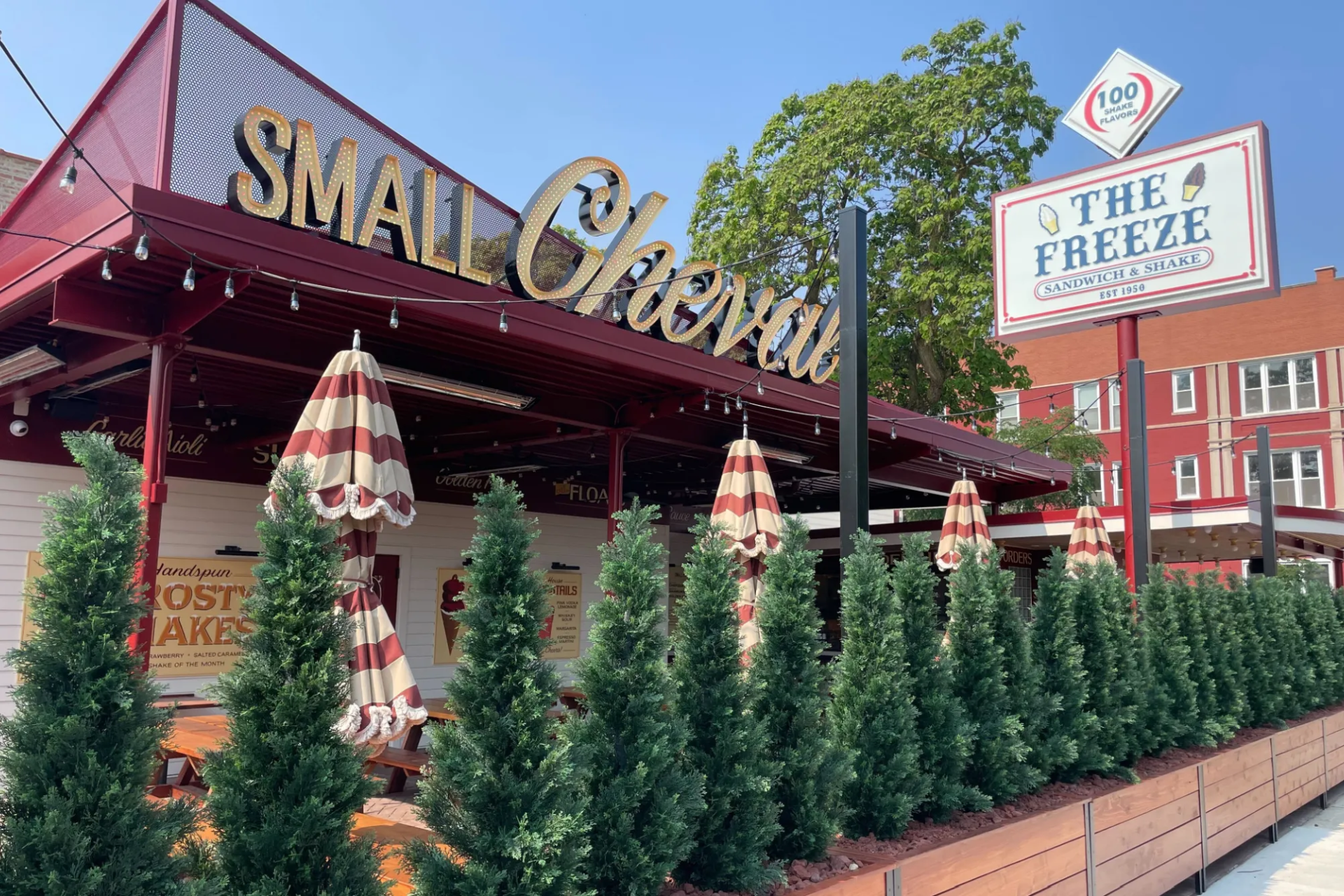 Small Cheval – The Freeze